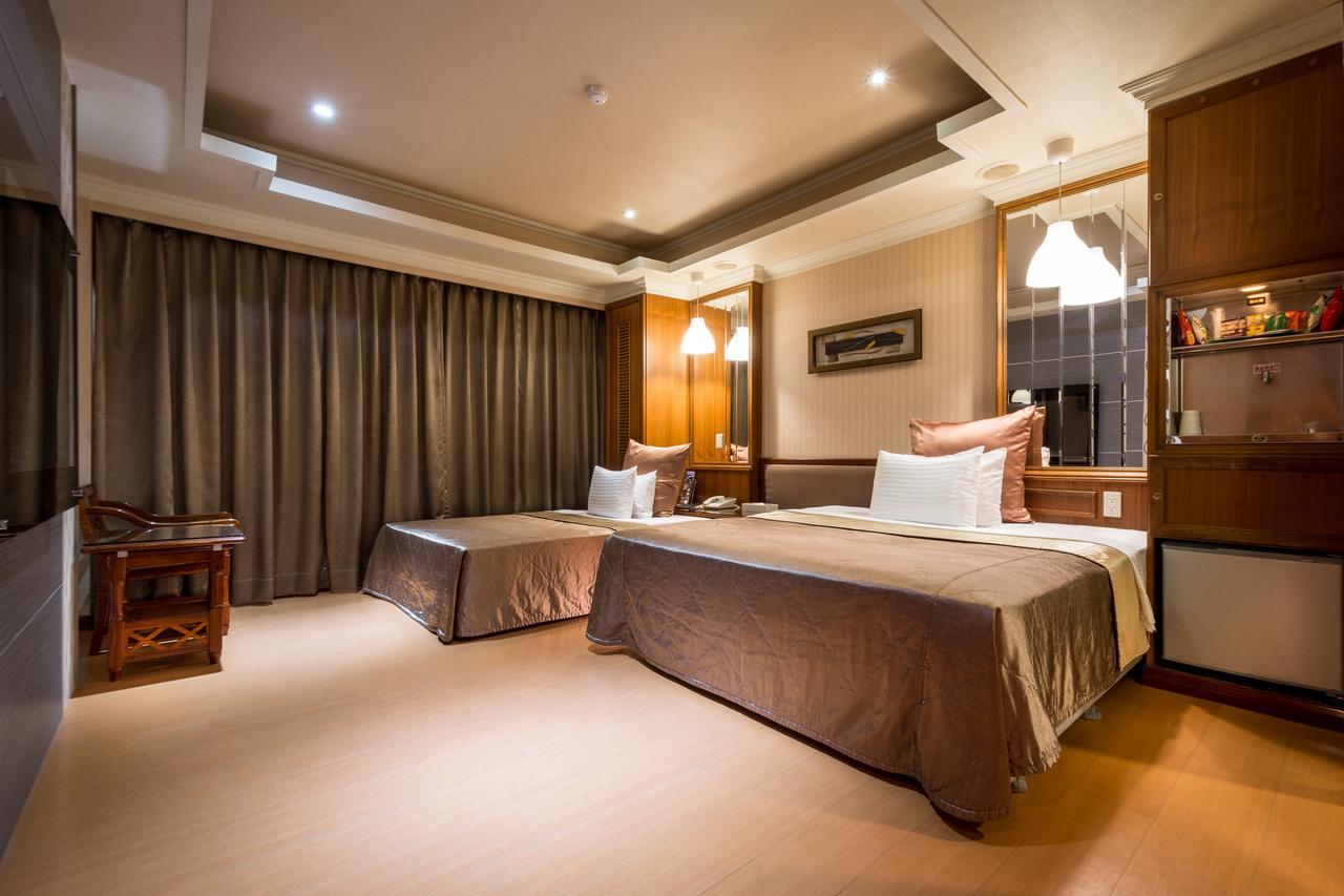 Ching Ching Motel Санься Екстер'єр фото